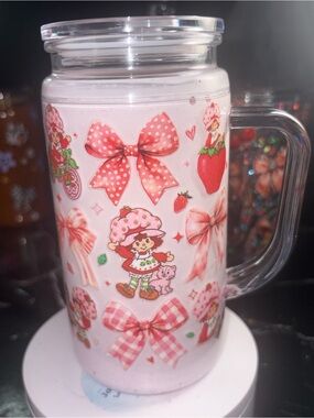 PLASTIC strawberrry shortcake Mug with Handle
